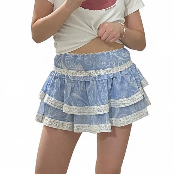 Urban Outfitters Dresses & Skirts - Blue Paisley Ruffle Skirt